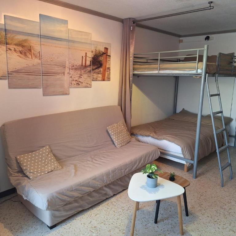 Appartement studio-cabine 6 Couchages Cap-D'Agde - Studio - 84