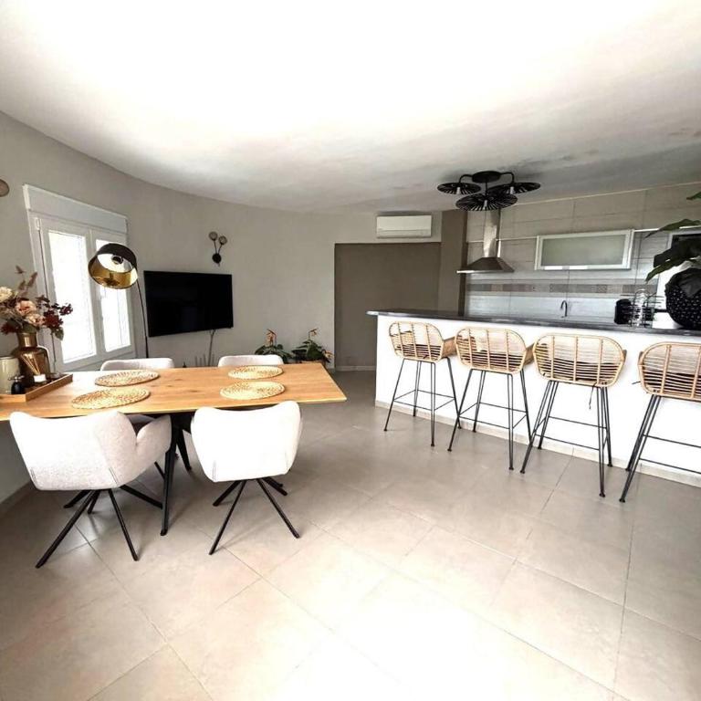 Luxury Villa with Stunning Mediterranean and Calpe - Villa de 3 dormitorios - 37