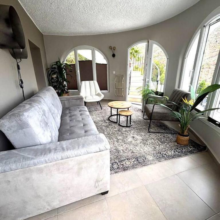 Luxury Villa with Stunning Mediterranean and Calpe - Villa de 3 dormitorios - 41