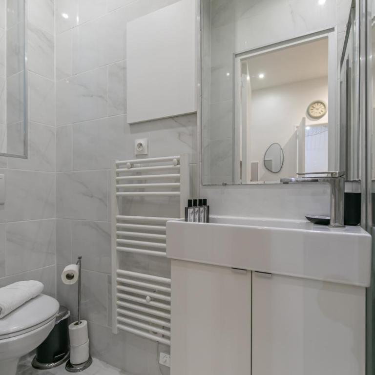 MBA - Courcelles - Splendide Appartement - Appartement 1 Chambre - 43