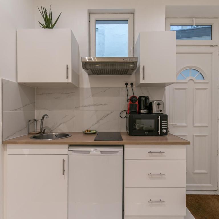 MBA - Courcelles - Splendide Appartement - Appartement 1 Chambre - 4