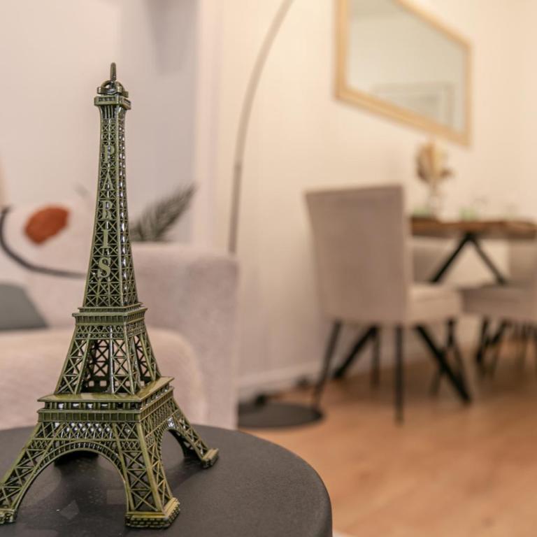 MBA - Courcelles - Splendide Appartement - Appartement 1 Chambre - 20