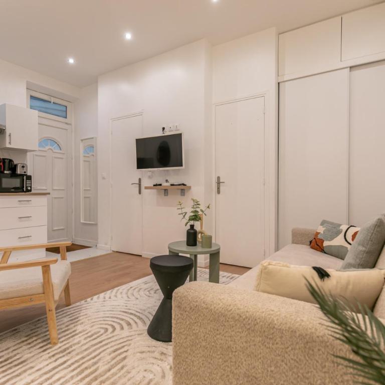 MBA - Courcelles - Splendide Appartement - Appartement 1 Chambre - 34