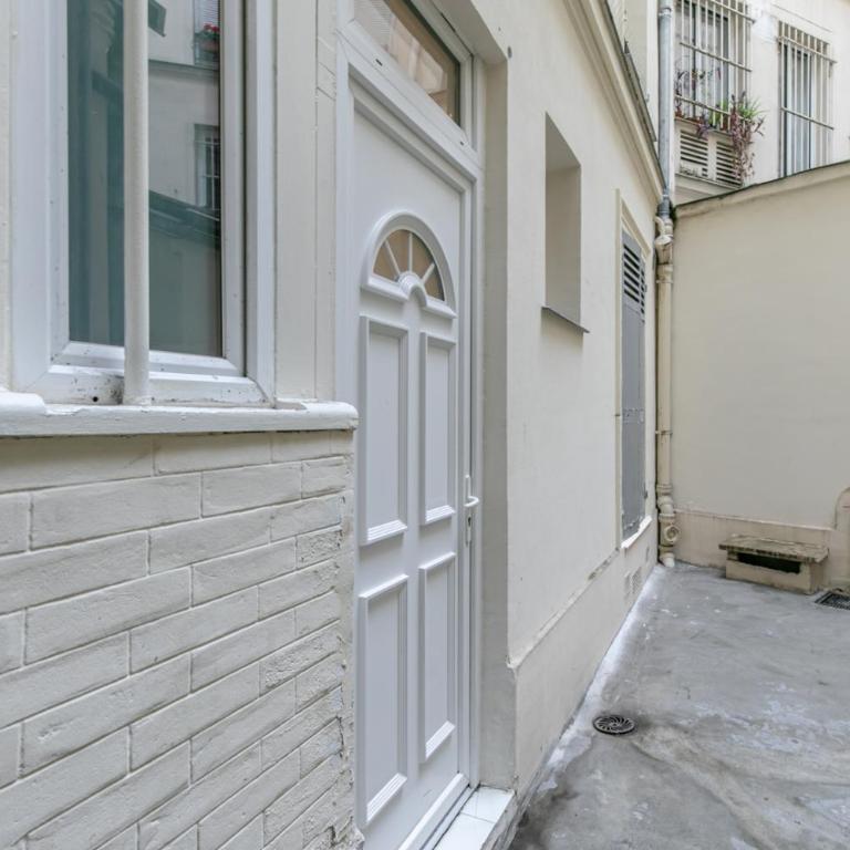 MBA - Courcelles - Splendide Appartement - Appartement 1 Chambre - 37