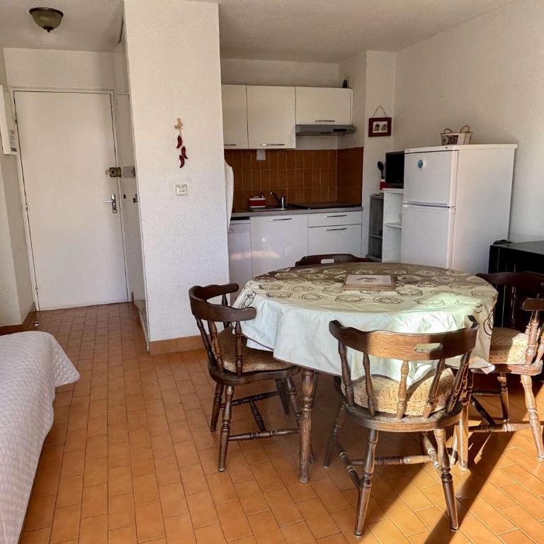 Appartement 2 pièces cabine 4 couchages ARGELES SUR MER AR020-209 - Appartement - 3