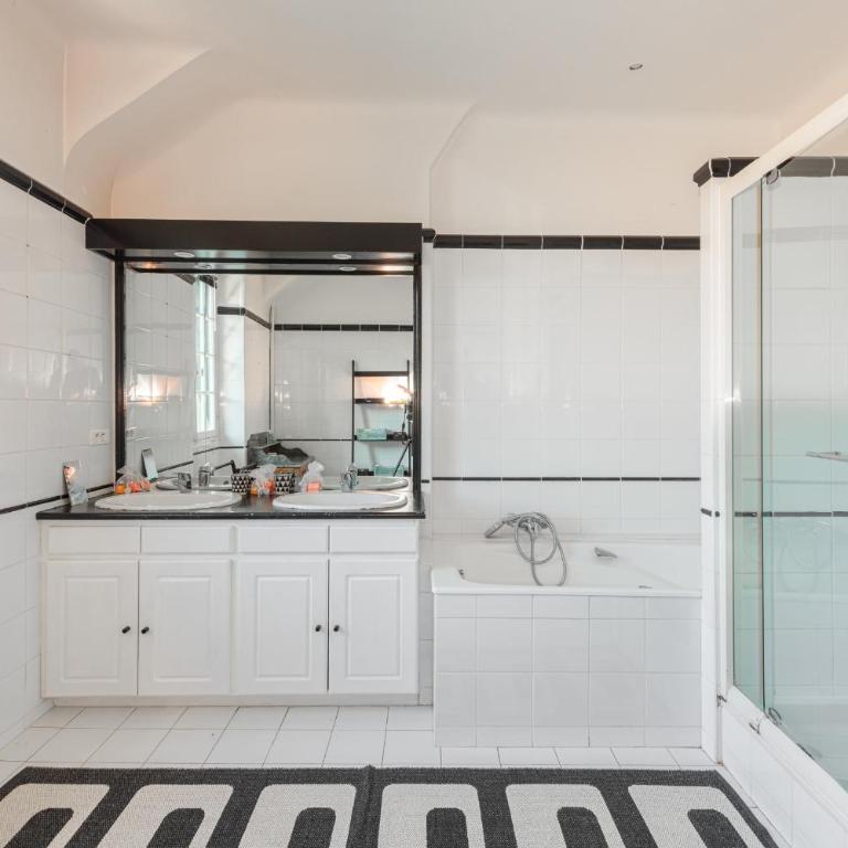 LA ROSERAIE - Family home with swimming pool - Casa - 14