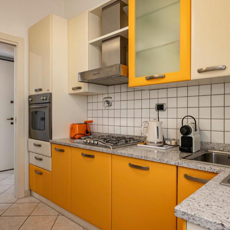 GuestHost - A Casa di Eufemia - Migliarina Station Apartment - One-Bedroom Apartment - 4