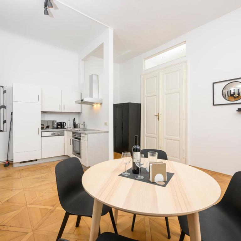 Spacious apartment in Graz for 6 people - Classic Apartment - 7