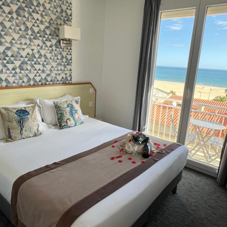 Le Regina Hôtel et restaurant Canet-plage - Chambre Double avec Balcon - Vue sur Mer - 3
