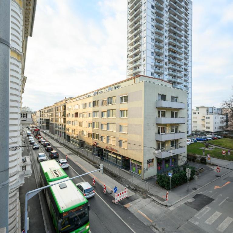 Spacious apartment in Graz for 6 people - Classic Apartment - 41