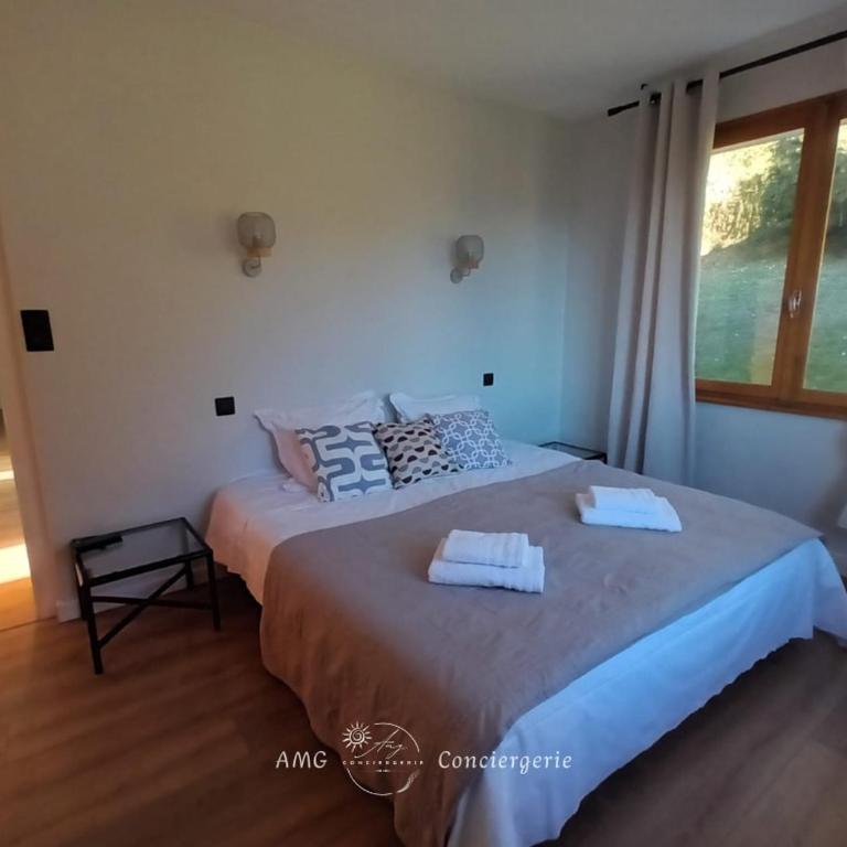 Le Panorama du Lac - Vue Splendide ! - à 3mn du Lac - Appartement 3 Chambres - Vue sur Lac - 7