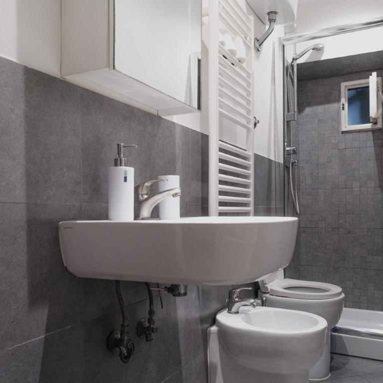 Borgo Flat 3 Floor View - Two-Bedroom Apartment - 19