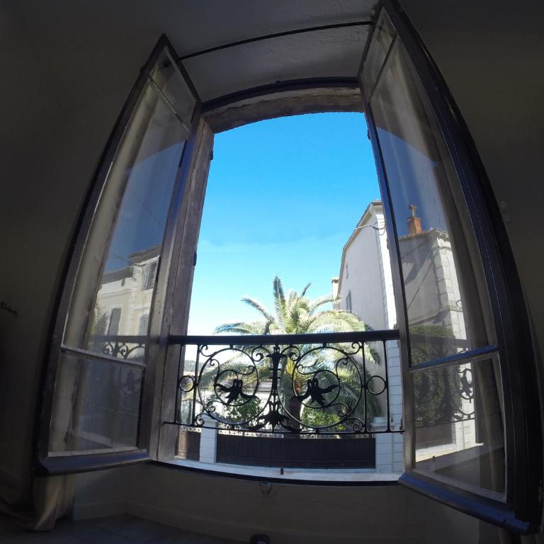 Maison Carles BnB - Suite Familiale avec Lit King-Size - 6