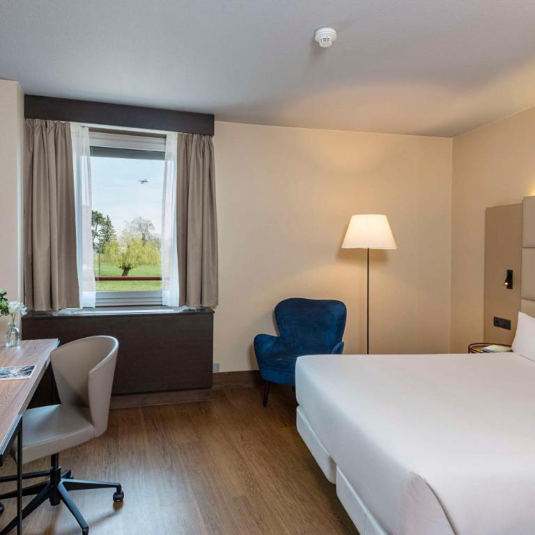 NH Geneva Airport Hotel - Superior Doppel- oder Zweibettzimmer - 2