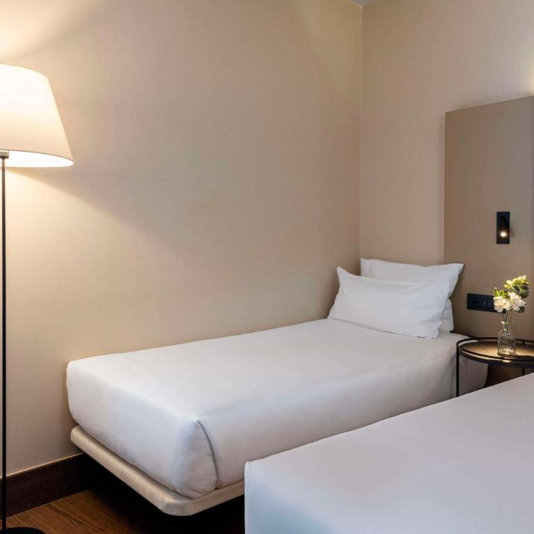 NH Geneva Airport Hotel - Standard Zweibettzimmer - 3