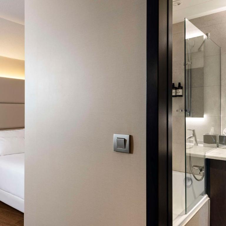 NH Geneva Airport Hotel - Superior Doppel- oder Zweibettzimmer - 6