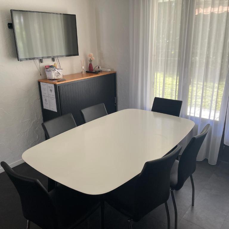 3 Minuten vom Bahnhof-Apartment - Apartamento - 6