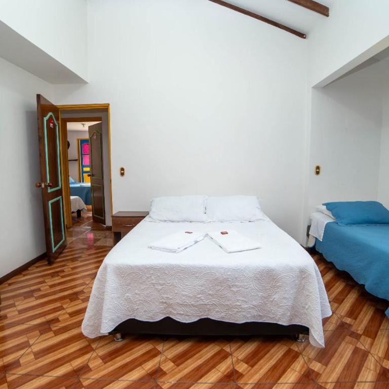 Finca cerca al parque del café - Eight-Bedroom House - 17