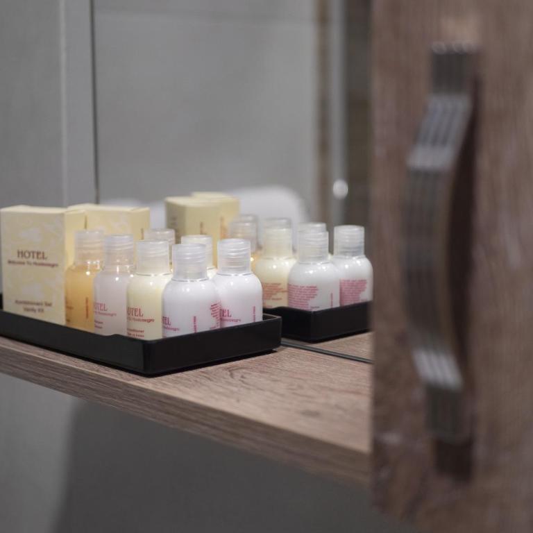 Hotel Tara Becici - Double Room with Garden View - Villa Magnolia - 2