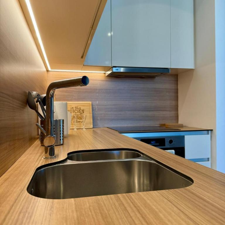 Crown Apartments - BW Arcadia - Two-Bedroom Apartment - 7