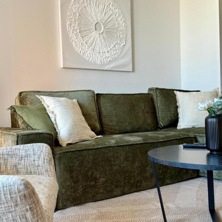 Crown Apartments - BW Arcadia - Two-Bedroom Apartment - 14