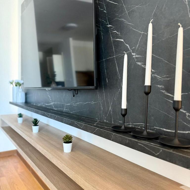 Crown Apartments - BW Arcadia - Two-Bedroom Apartment - 23