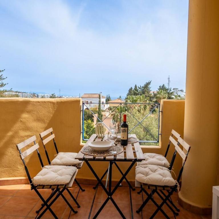 Estudio con Vistas al Mar + Garaje privado Gratis - One-Bedroom Apartment - 3