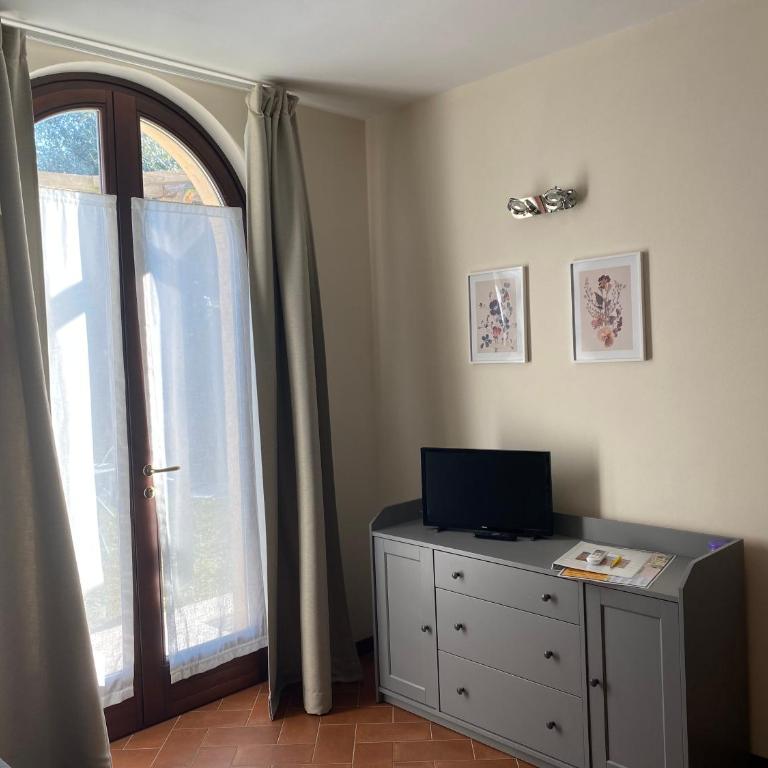 Residenza Cipressi e Olivi - VeronaInflat - Apartment - Ground Floor - 9