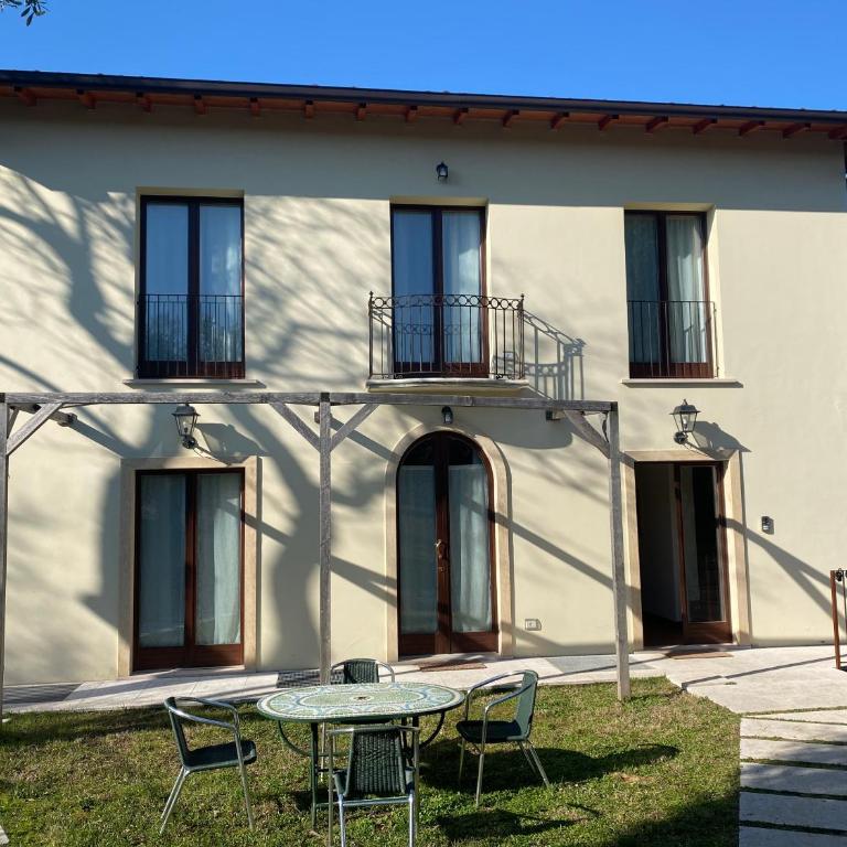 Residenza Cipressi e Olivi - VeronaInflat - Two-Bedroom Apartment - 24