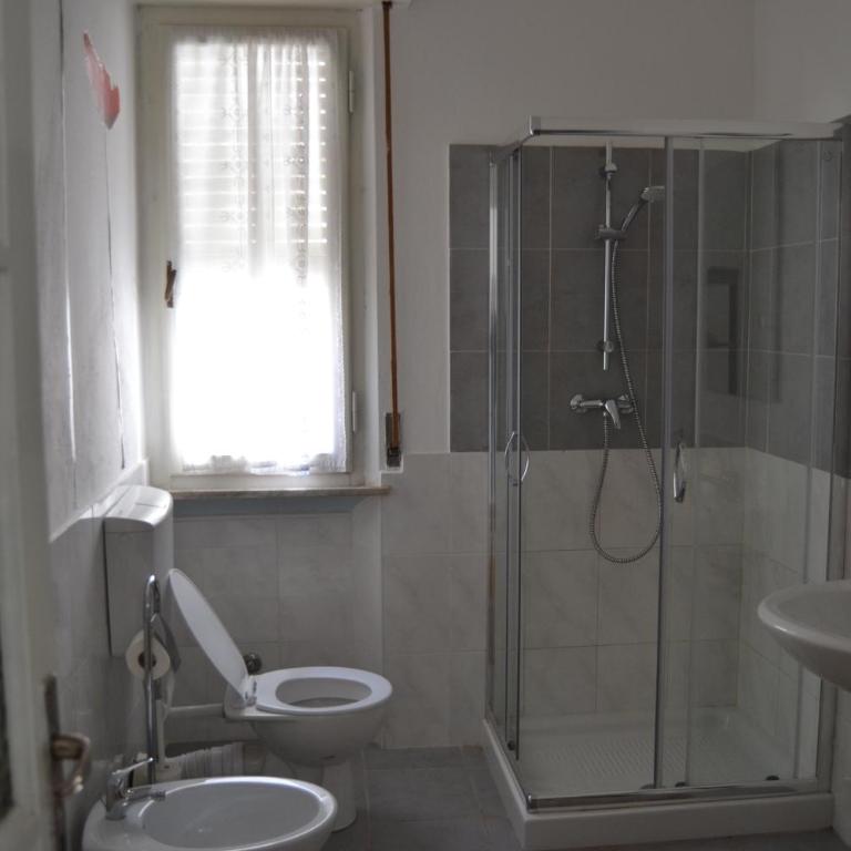 Night & Day - Camera Matrimoniale Standard con Bagno in Comune - 26