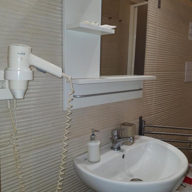 4Rooms Guest House Free Wi-Fi - Camera Matrimoniale Standard - 19