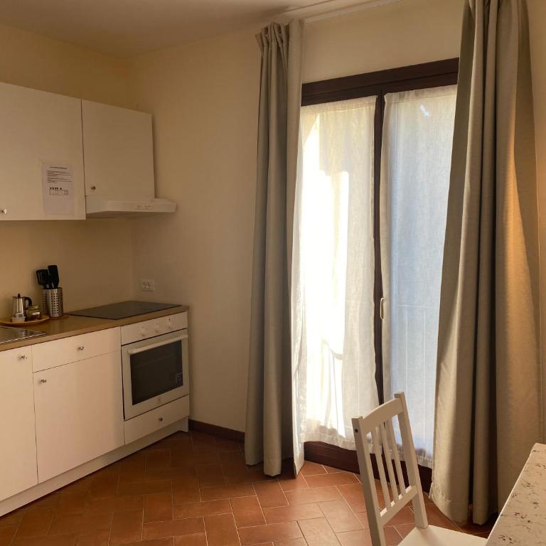 Residenza Cipressi e Olivi - VeronaInflat - Two-Bedroom Apartment - 10