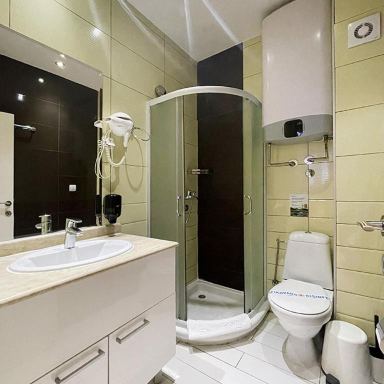 Hotel Kraljevi Čardaci - Family Suite - 8