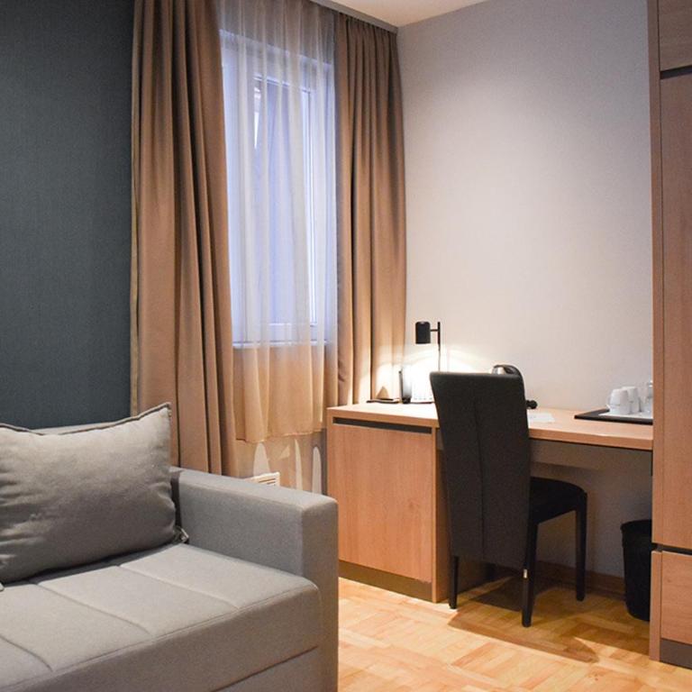 Hotel Kraljevi Čardaci - Family Suite - 2