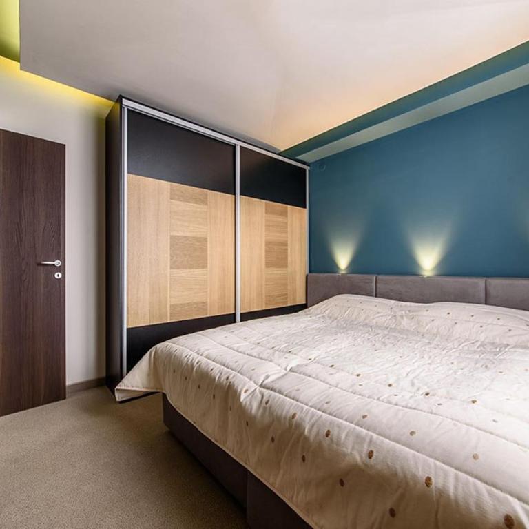 Hotel Kraljevi Čardaci - Family Suite - 11