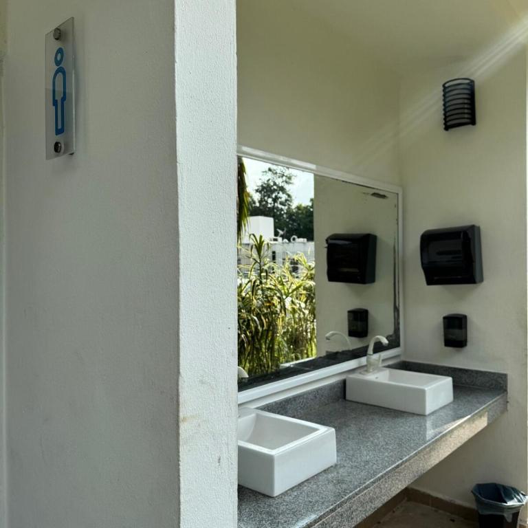 Casa Puerto Paraíso - Two-Bedroom House - 21