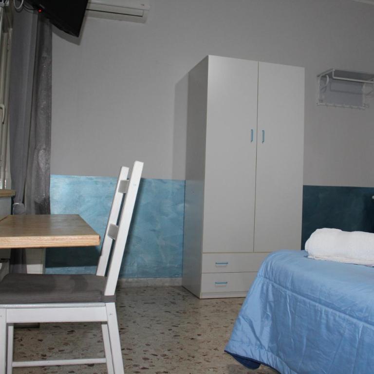 Nettuno Rooms - Camera Matrimoniale con Bagno Privato - 3
