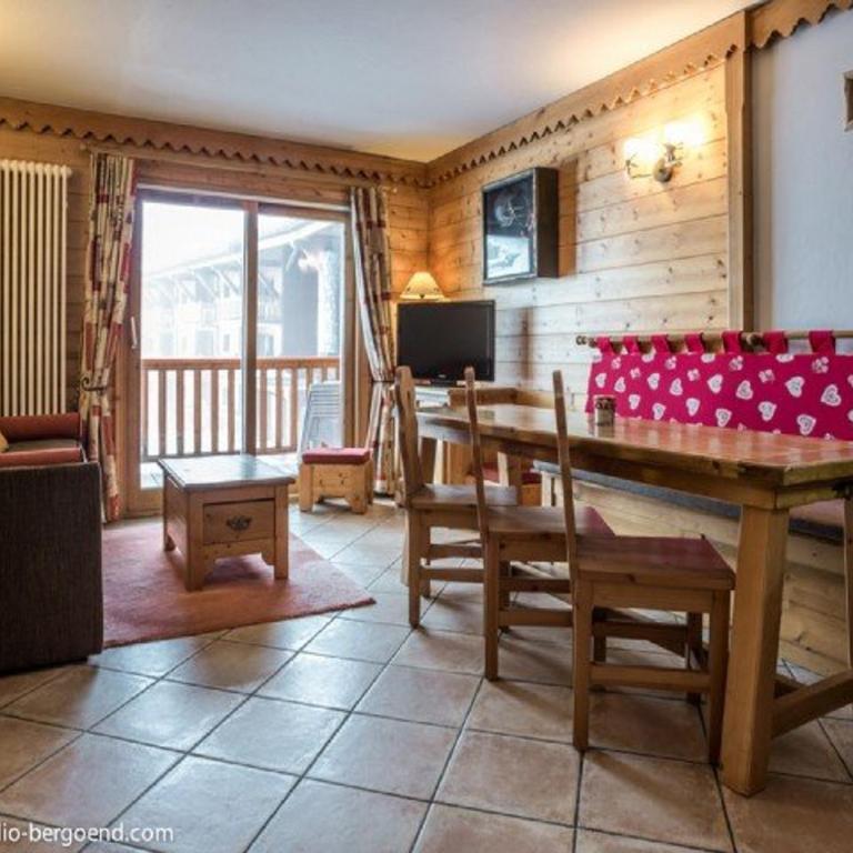 Appartement 4 pièces avec balcon, piscine et vue pistes, pour 6 pers. à Arc 1800 - FR-1-352-38 - Appartement (6 Adultes) - 2