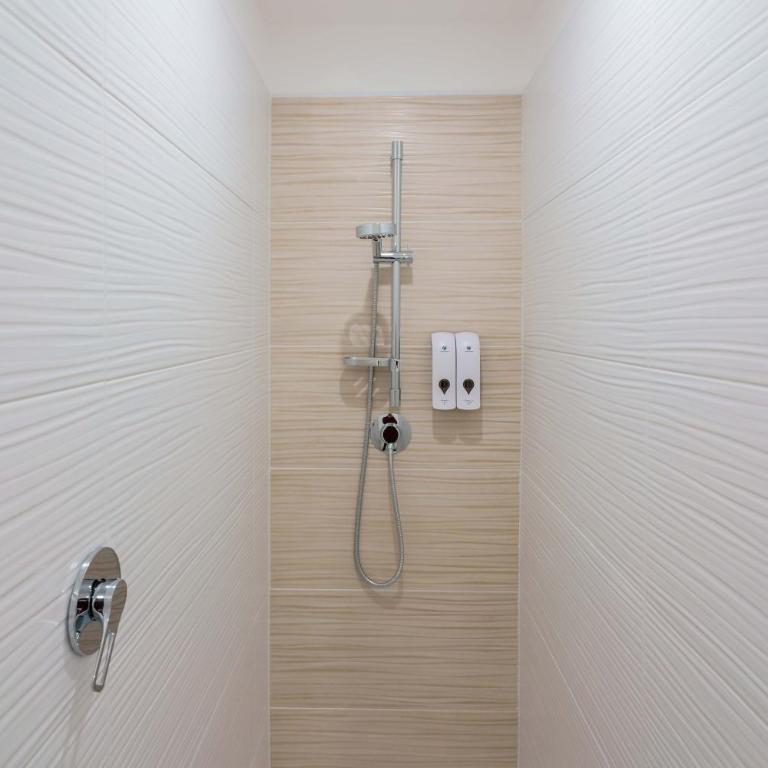 Nùe Rooms - Camera Matrimoniale/Doppia con Letti Singoli con Bagno Privato - 14