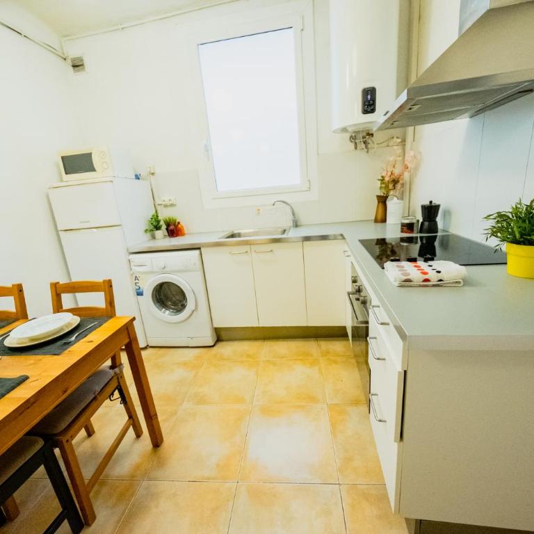 rentBCN Paseo de Gracia Apartments - Apartment - Ground Floor - 4