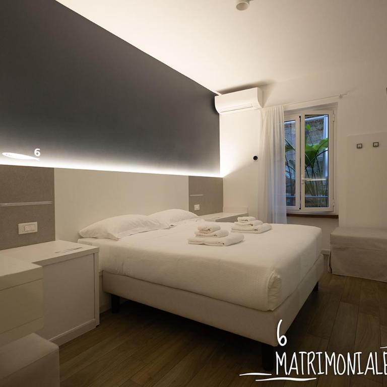 Albergo Augusta B&B - Camera Matrimoniale Standard - 1