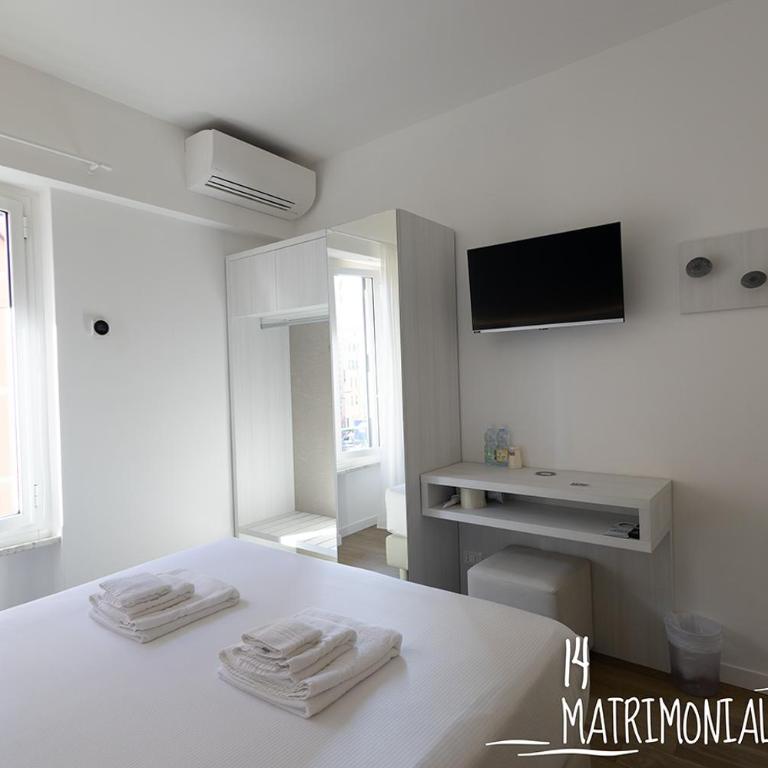 Albergo Augusta B&B - Camera Matrimoniale Superior - 22