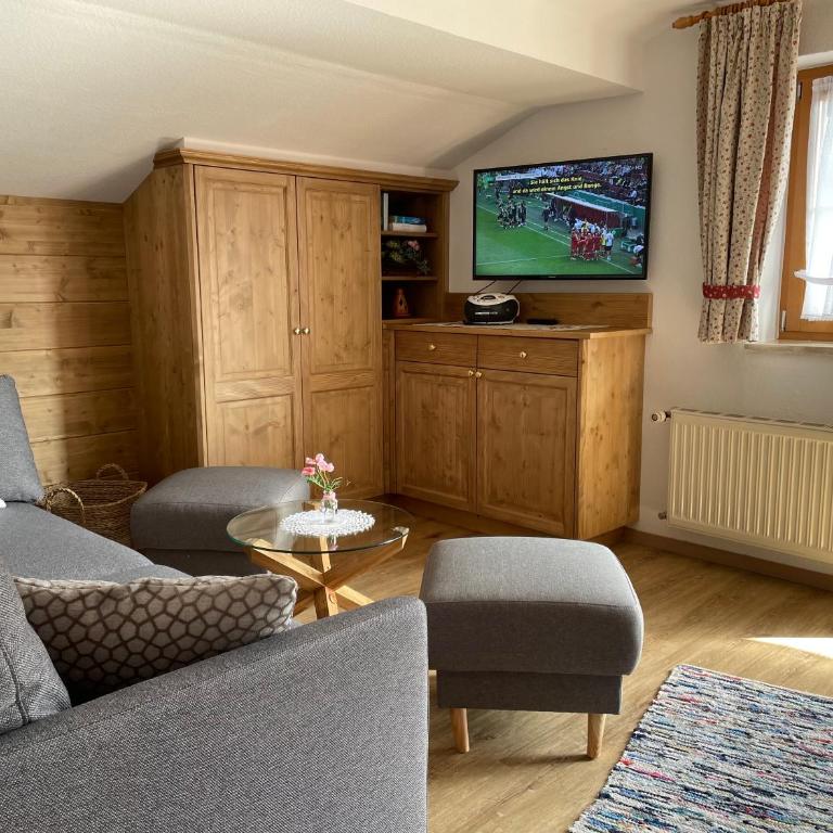 Gästehaus Rosenblüh - Apartment mit 1 Schlafzimmer und Aussicht - 10