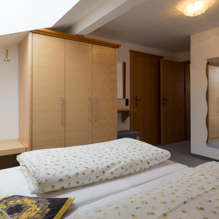 Gästehaus Rosenblüh - Apartment mit 1 Schlafzimmer und Aussicht - 13