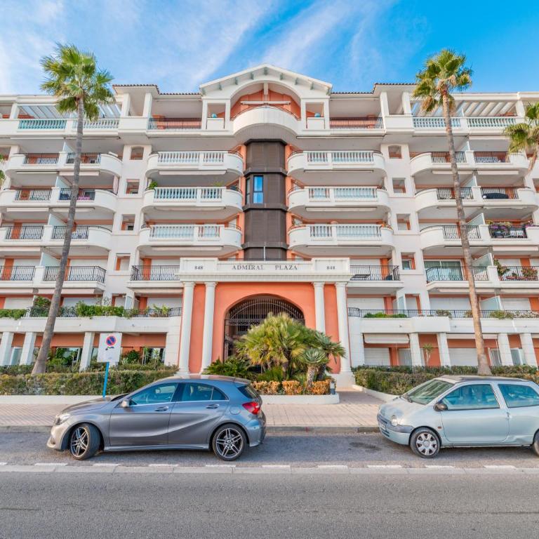 Admiral Plaza, appartement 1 chambre en centre ville, parking & accès plage - Apartamento de 1 dormitorio - 3
