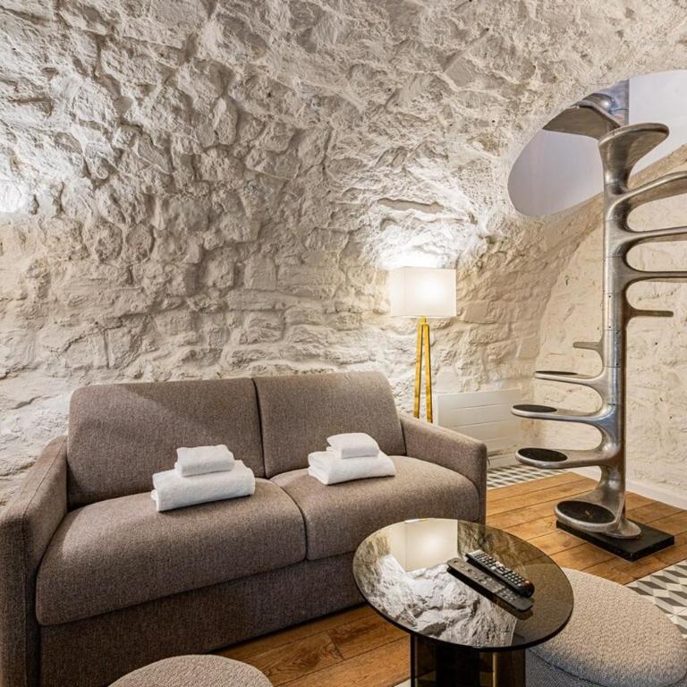 Typical Parisian Apartment in Le Marais#4 pers - One-Bedroom Apartment - 17