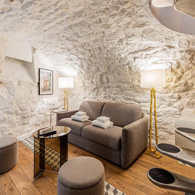 Typical Parisian Apartment in Le Marais#4 pers - One-Bedroom Apartment - 16