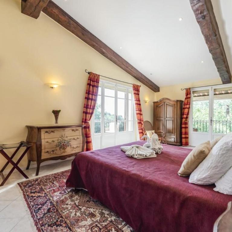 7 bedrooms Villa in St Paul de Vence with 5000sqm - Villa - 12