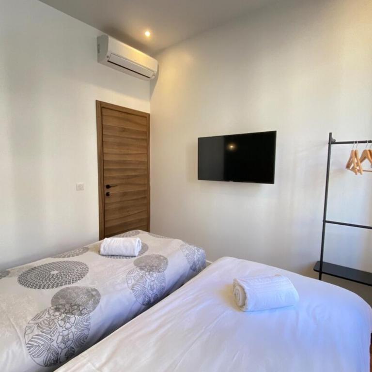 New apartment in Forville with balcony - Appartement - 13