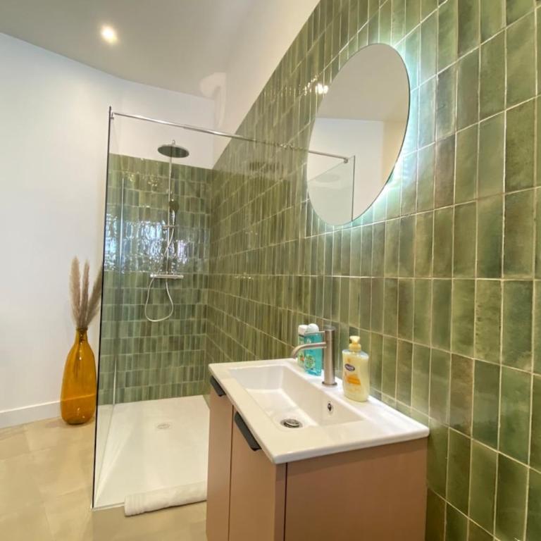 New apartment in Forville with balcony - Appartement - 18